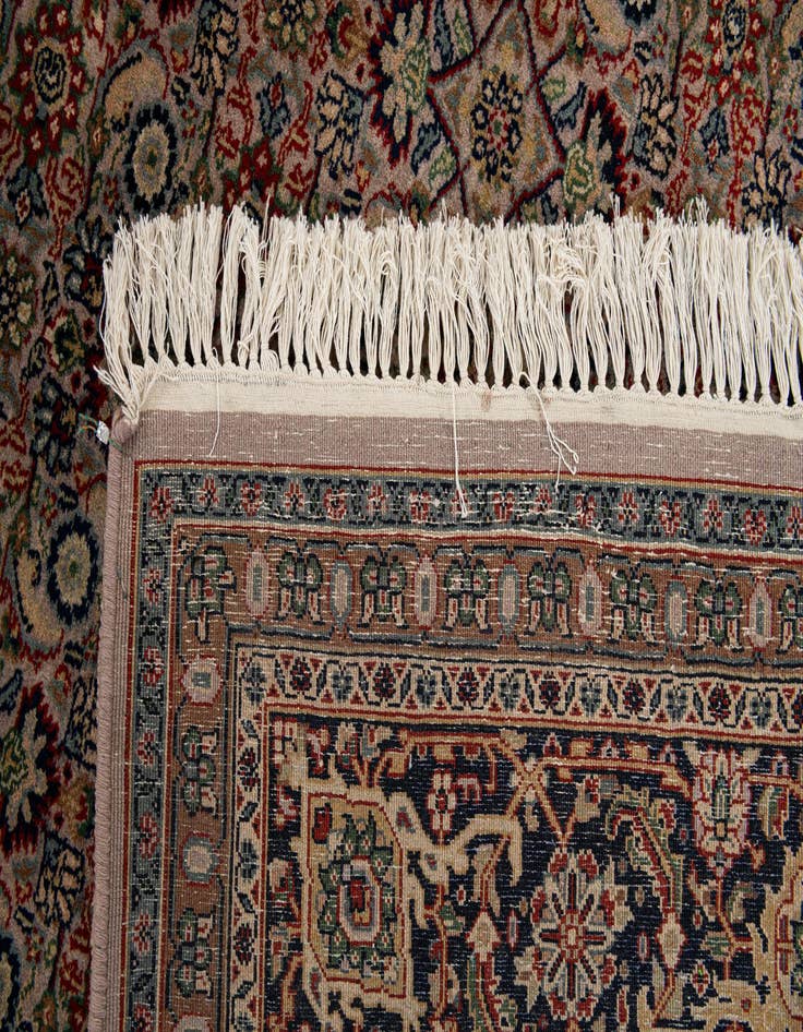 Detail image of  6' 10 x 9' 9  Hand Knotted Farahan Oriental Wool Rug