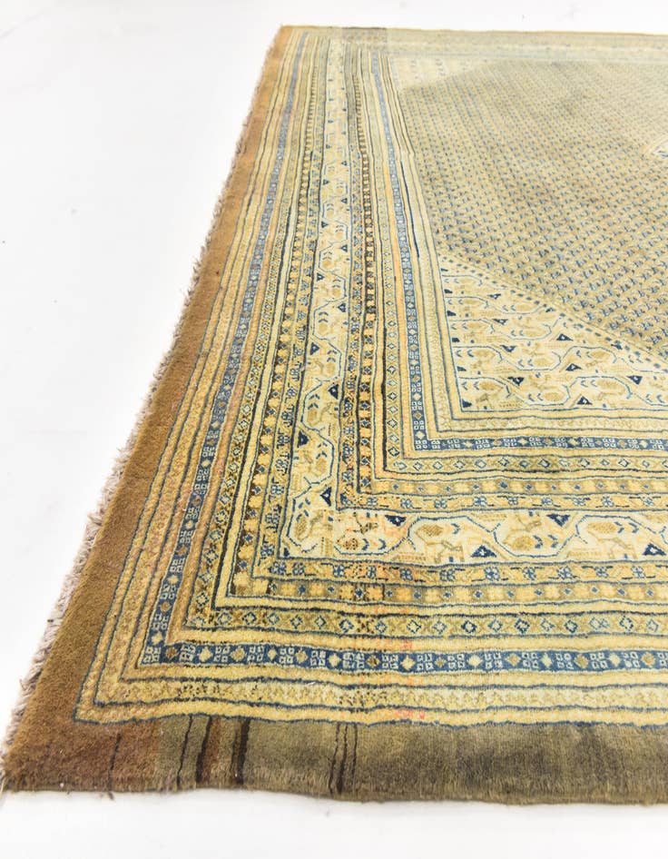 Detail image of  10' 5 x 14' 3  Hand Knotted Farahan Persian Wool Rug