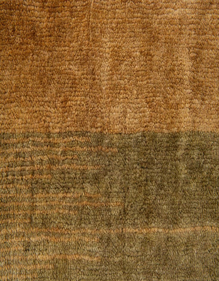 Detail image of  4' x 5' 10 Gabbeh Wool Rug