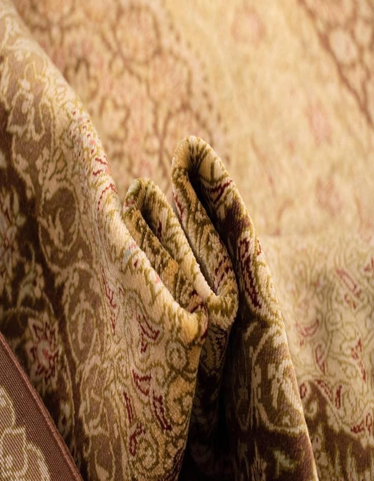 Detail image of  2' 7 x 3' 11 Ghom Silk Rug