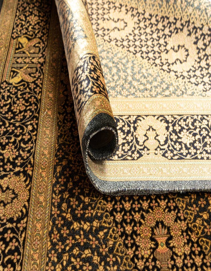 Detail image of  2' 8 x 4' Ghom Silk Rug