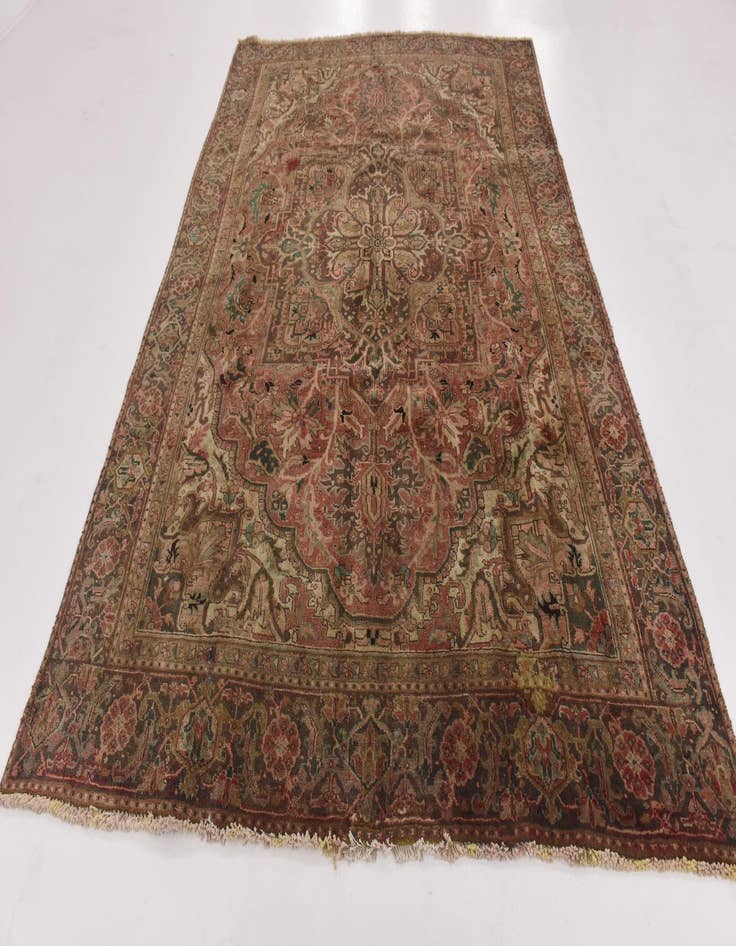 Detail image of  7' 2 x 11'  Hand Knotted Heriz Persian Wool Rug