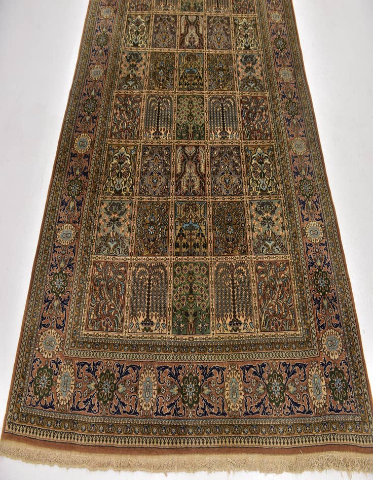 Detail image of 4' 7 x 6' 9 Hand Knotted Kashmir Oriental Wool Rug