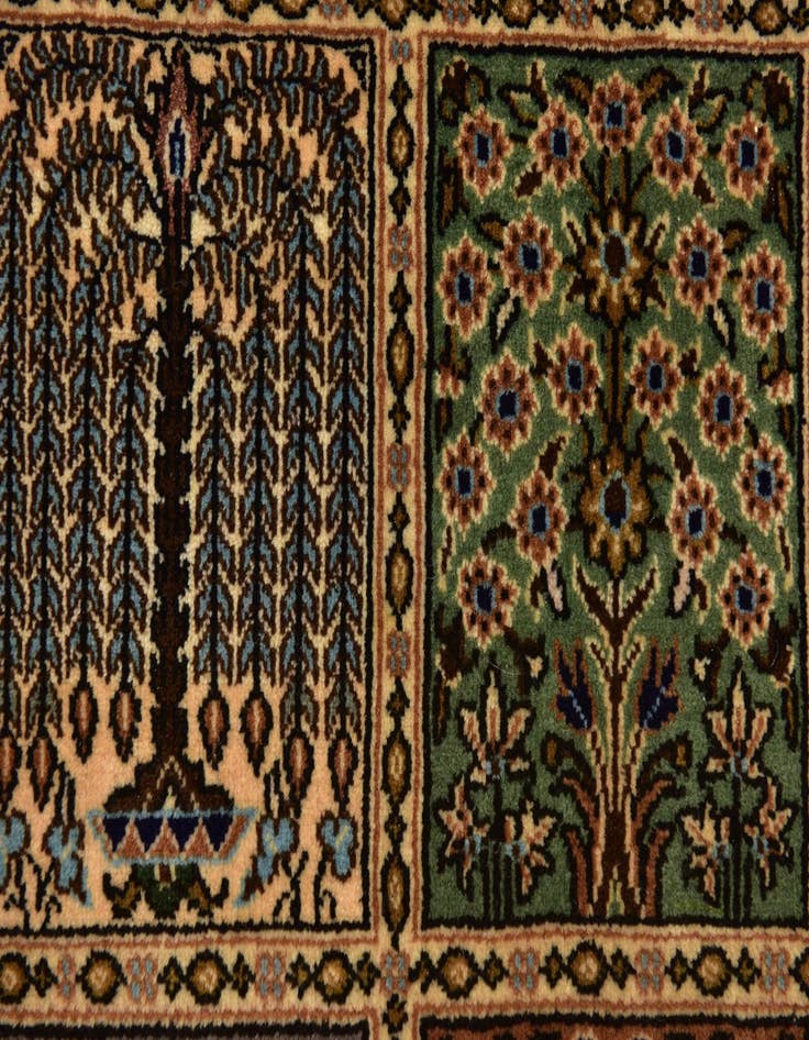 Detail image of 4' 7 x 6' 9 Hand Knotted Kashmir Oriental Wool Rug