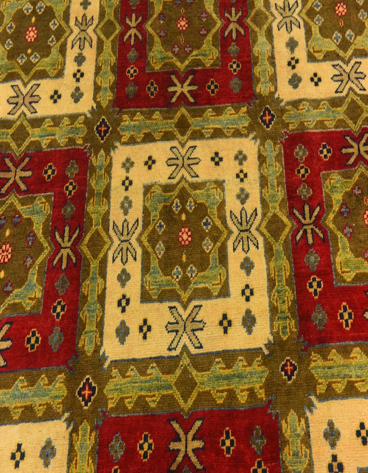 Detail image of  6' 8 x 9' 7  Hand Knotted Kazak Rug