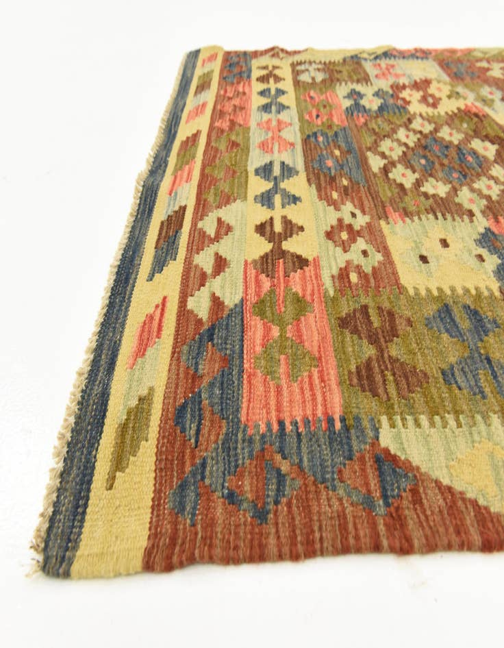 Detail image of  3' 4 x 5'  Hand Woven Kilim Maymana Rug