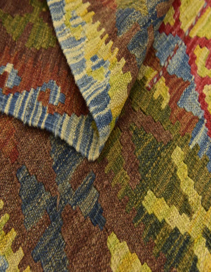 Detail image of  3' 2 x 6' 2  Hand Woven Kilim Maymana Wool Rug