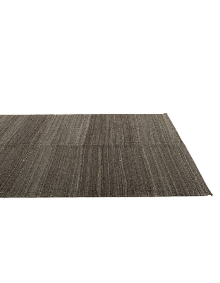 Detail image of  4' 11 x 6' 4  Hand Woven Kilim Modern Wool Rug