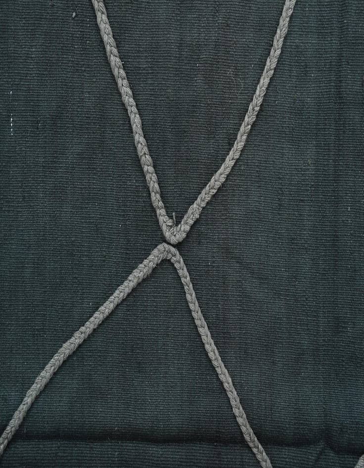 Detail image of  5' 5 x 8' 2  Hand Woven Kilim Modern Wool Rug