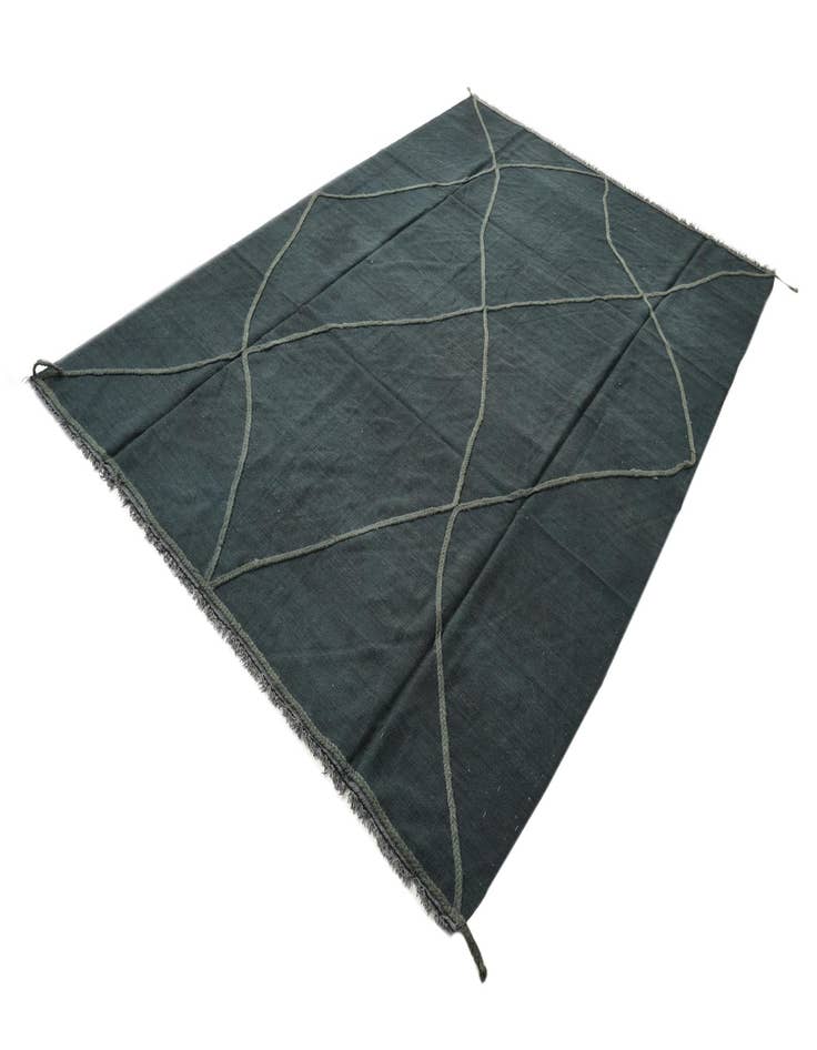 Detail image of  6' 8 x 10'  Hand Woven Kilim Modern Wool Rug