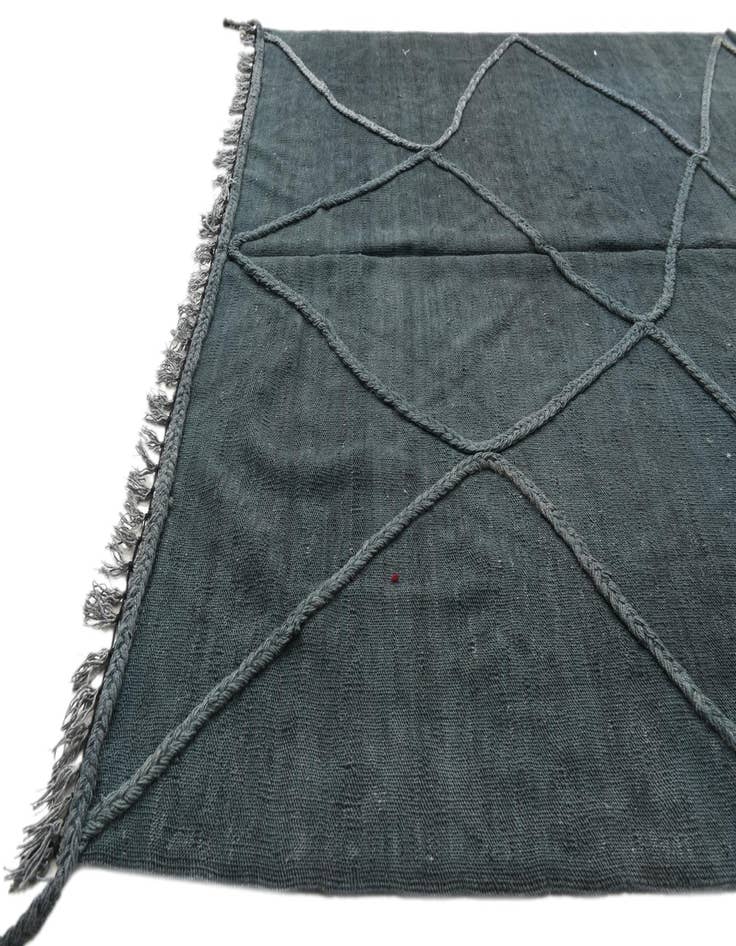 Detail image of  4' 1 x 6' 4  Hand Woven Kilim Modern Wool Rug