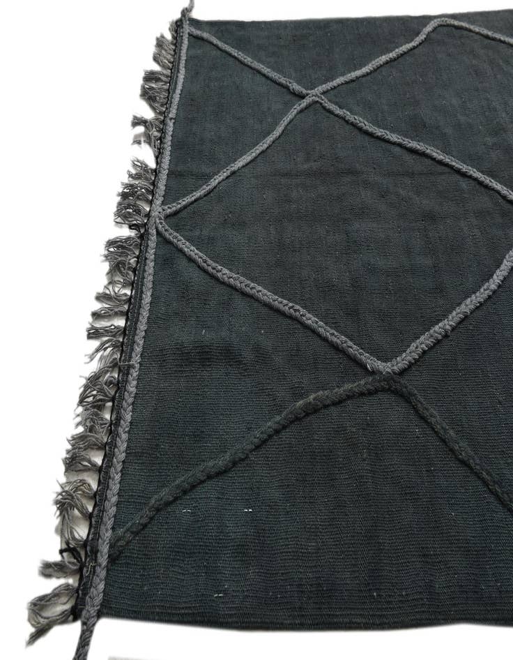 Detail image of  3' 5 x 5'  Hand Woven Kilim Modern Wool Rug