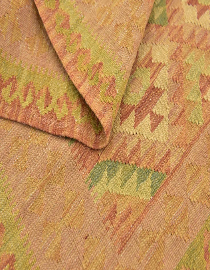 Detail image of  2' 7 x 4'  Hand Woven Kilim Waziri Wool Rug