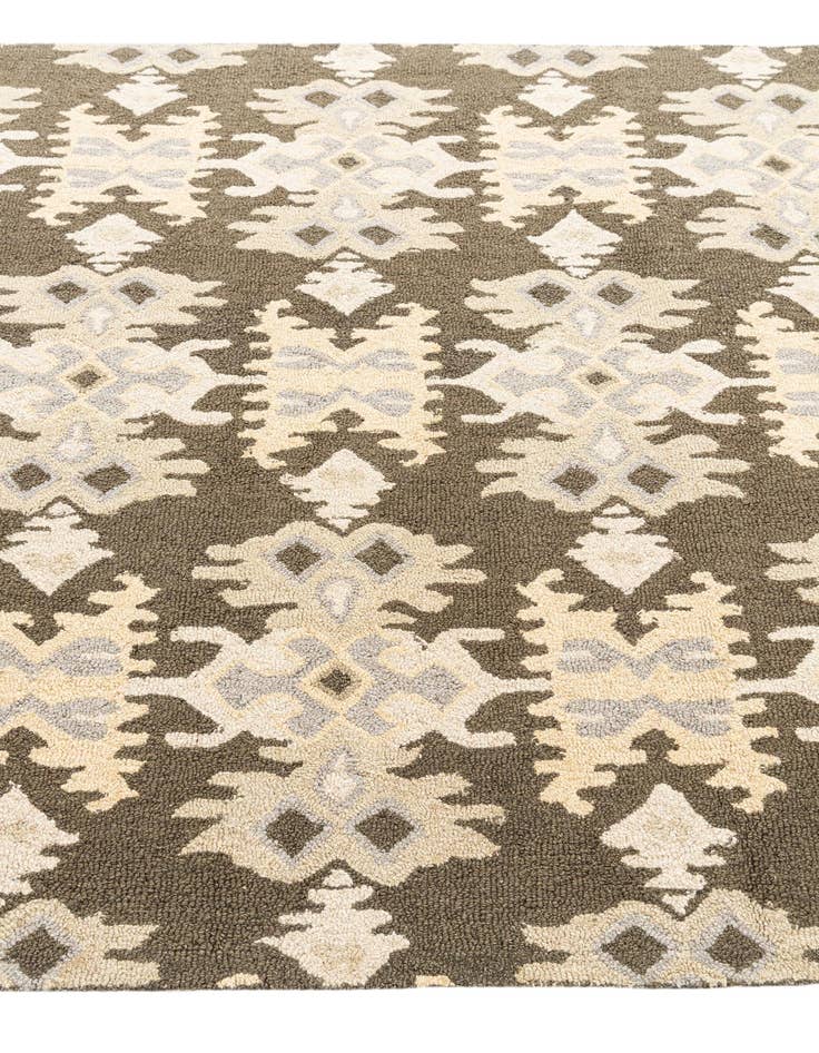 Detail image of  5' 2 x 8' Luna Rug