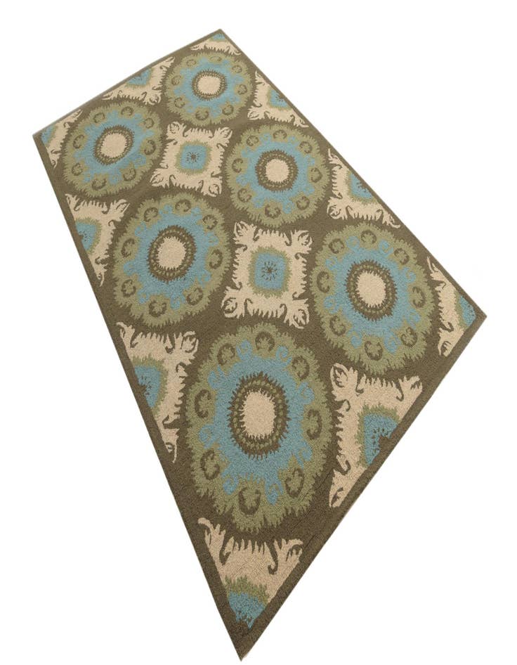 Detail image of  5' 1 x 8' Luna Wool Rug