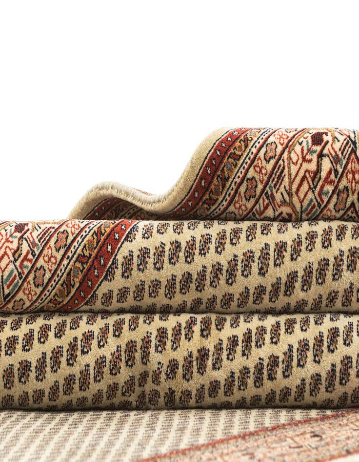 Detail image of  5' 7 x 8' 2  Hand Knotted Mir Oriental Wool Rug