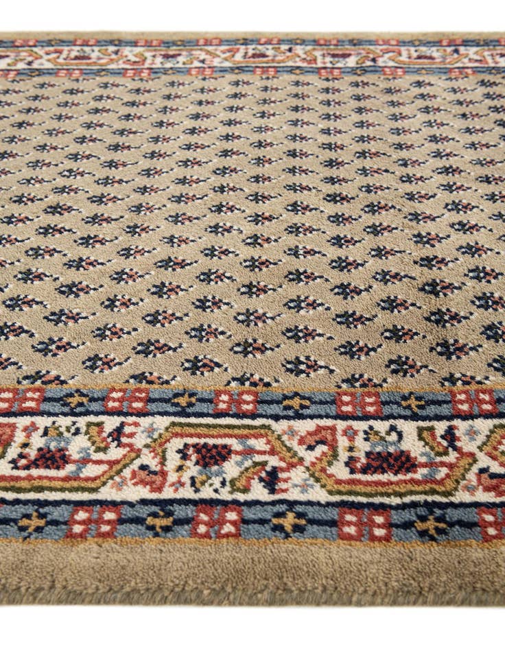 Detail image of  3' 2 x 5' 5  Hand Knotted Mir Wool Rug
