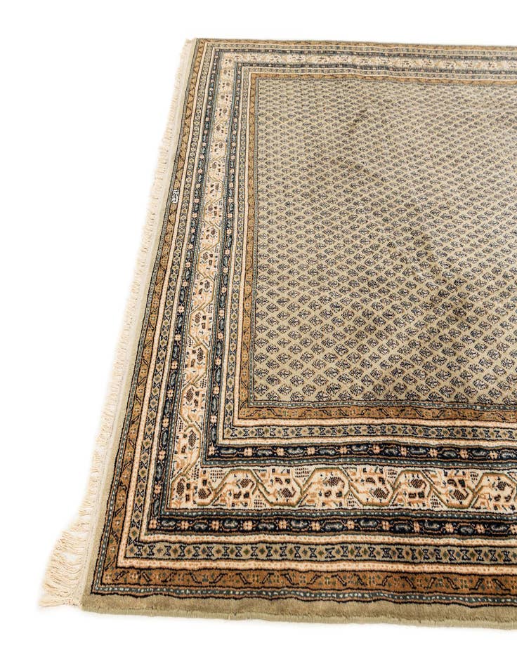 Detail image of  6' 7 x 9' 9  Hand Knotted Mir Wool Rug