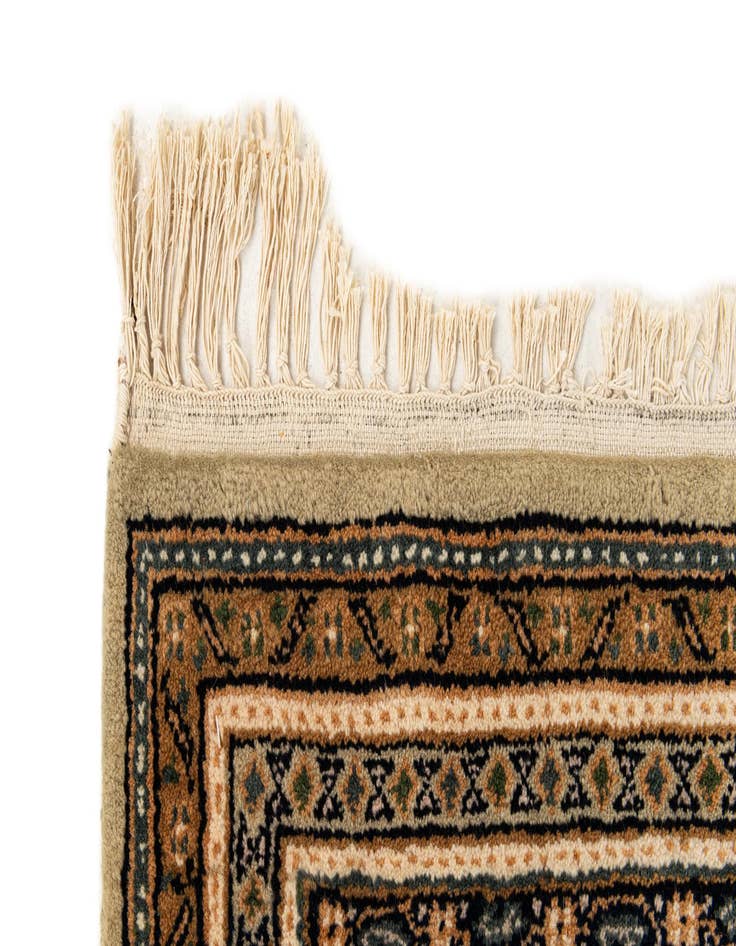 Detail image of  6' 7 x 9' 9  Hand Knotted Mir Wool Rug