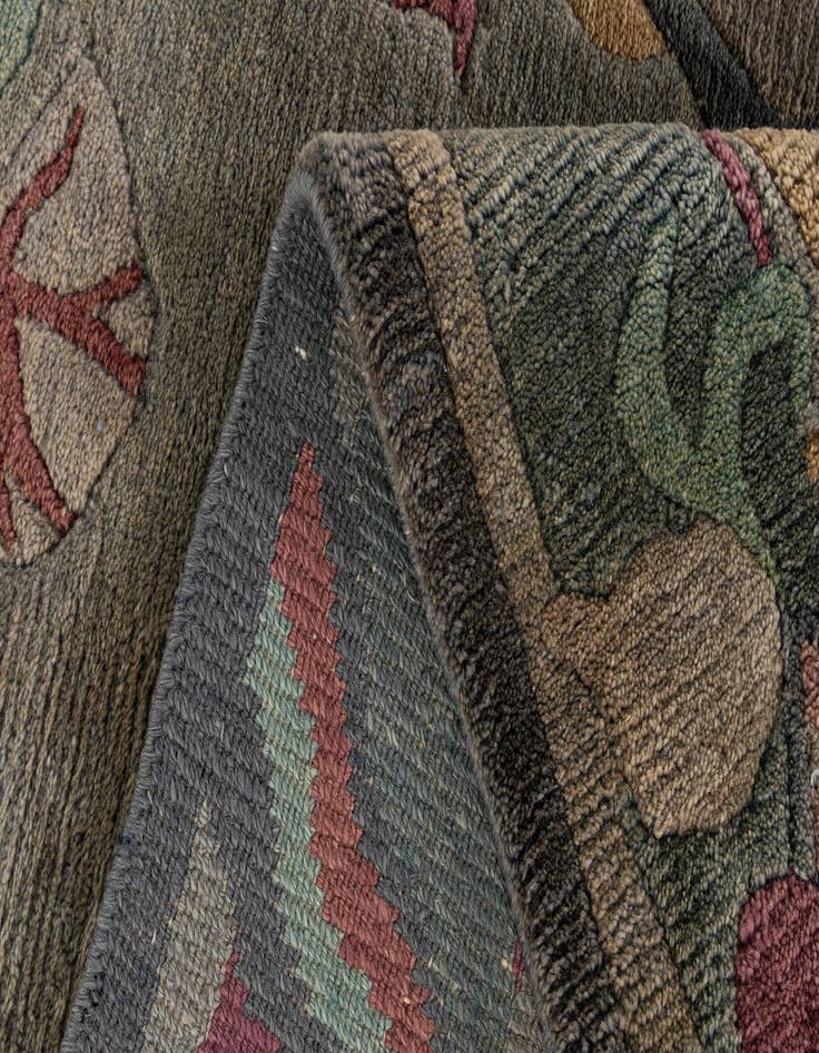 Detail image of  3' 3 x 5' 6  Hand Knotted Nepal Wool Rug