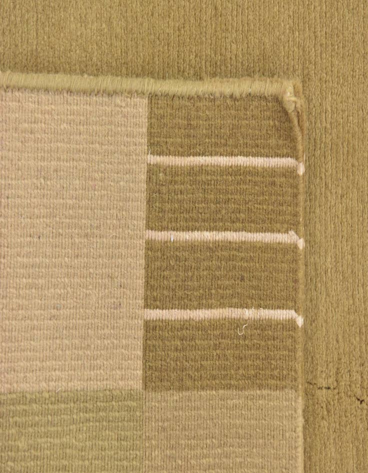 Detail image of  4' 8 x 6' 9  Hand Knotted Nepal Rug