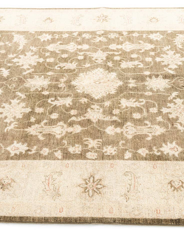 Detail image of  5' 6 x 8'  Hand Knotted Peshawar Ziegler Oriental Rug