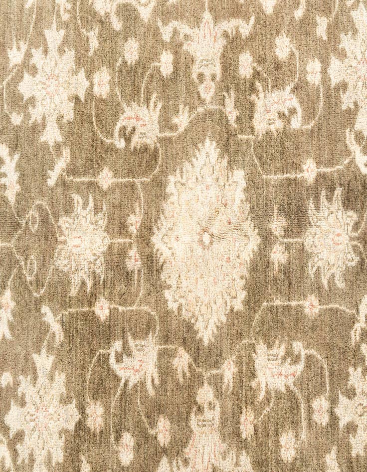 Detail image of  5' 6 x 8'  Hand Knotted Peshawar Ziegler Oriental Rug