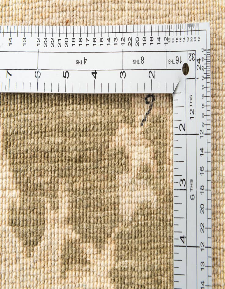 Detail image of  5' 6 x 8'  Hand Knotted Peshawar Ziegler Oriental Rug