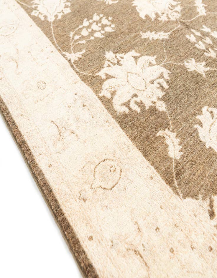 Detail image of  5' 5 x 8' 3  Hand Knotted Peshawar Ziegler Oriental Rug