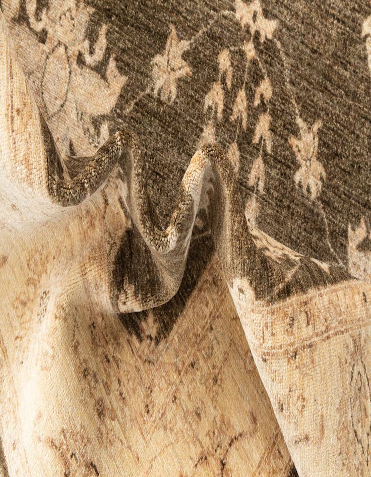 Detail image of  5' 5 x 8' 3  Hand Knotted Peshawar Ziegler Oriental Rug