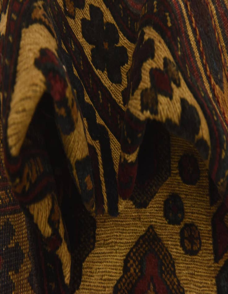 Detail image of  2' 8 x 4' 5  Hand Knotted Sumak Wool Rug