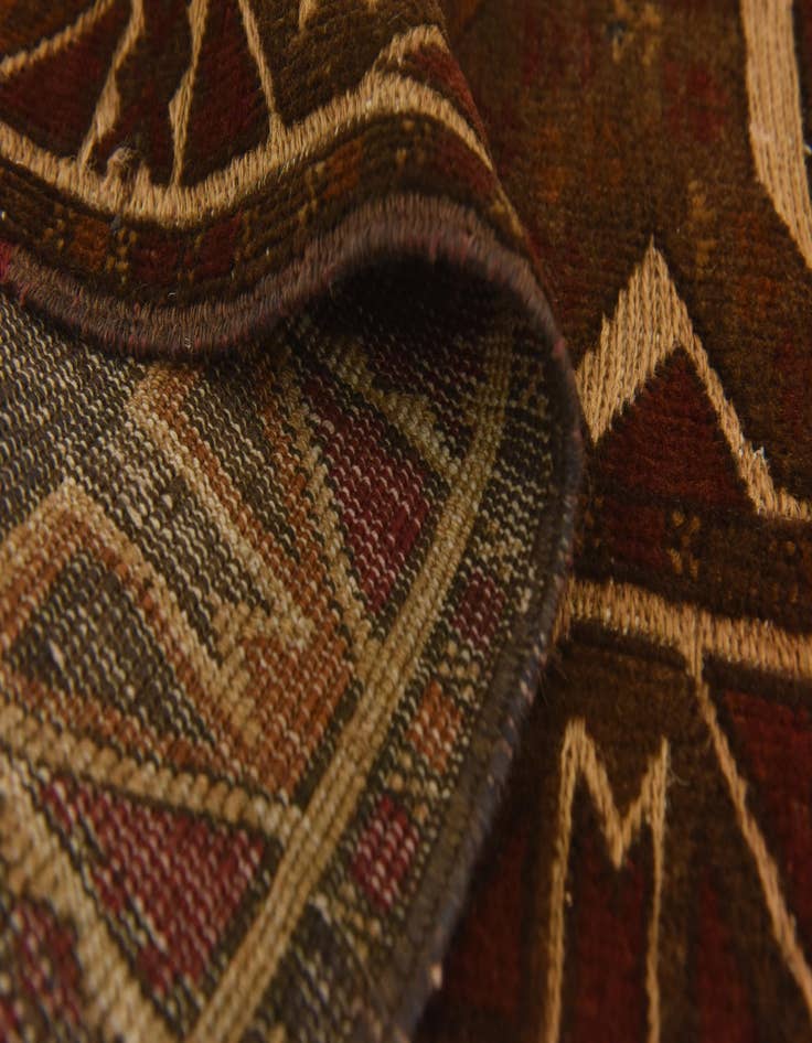 Detail image of  3' 10 x 6'  Hand Knotted Sumak Wool Rug
