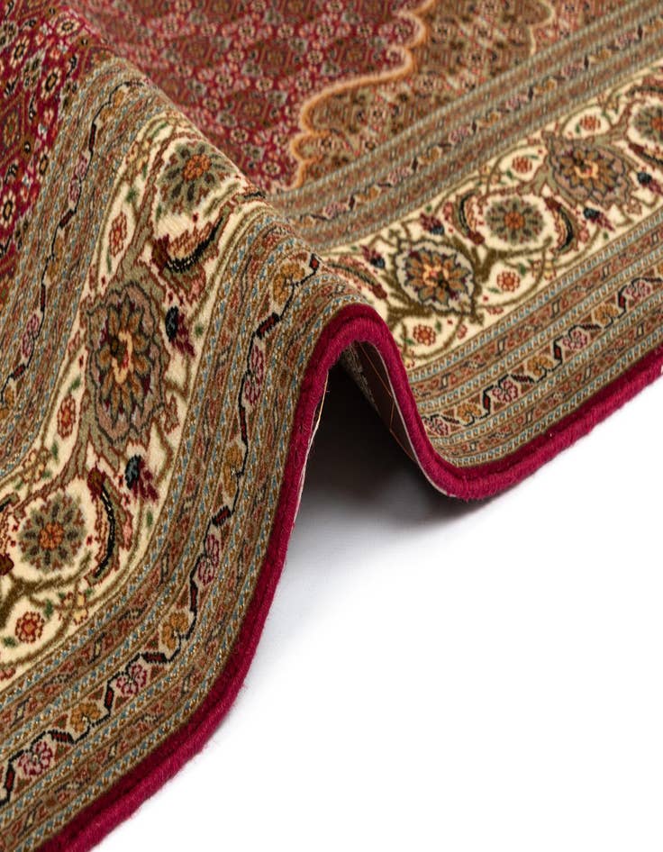 Detail image of  5' x 6' 9 Tabriz Mahi Rug
