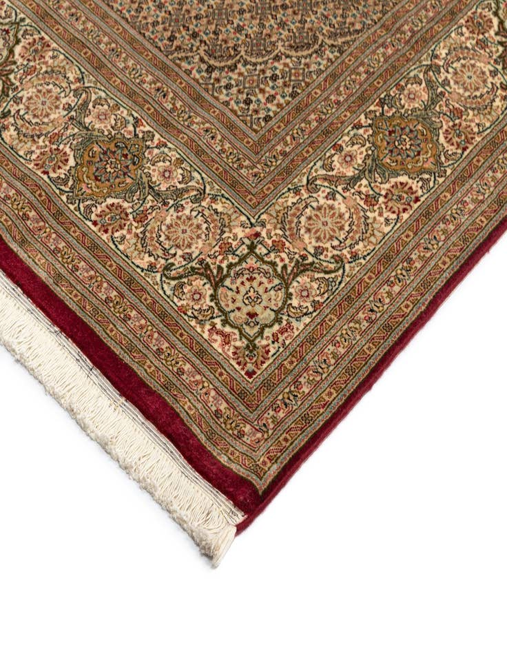 Detail image of  6' 9 x 9' 5 Tabriz Mahi Rug