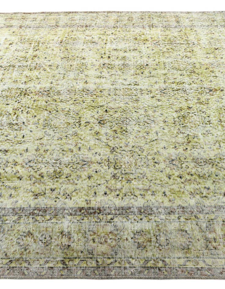 Detail image of  6' 11 x 9' 10 Ultra Vintage Wool Rug