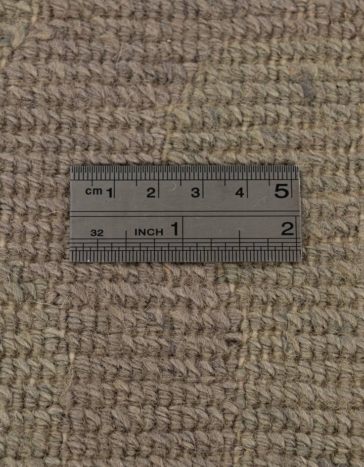 Detail image of  7' 2 x 7' 3  Hand Knotted Nepal Wool Round Rug