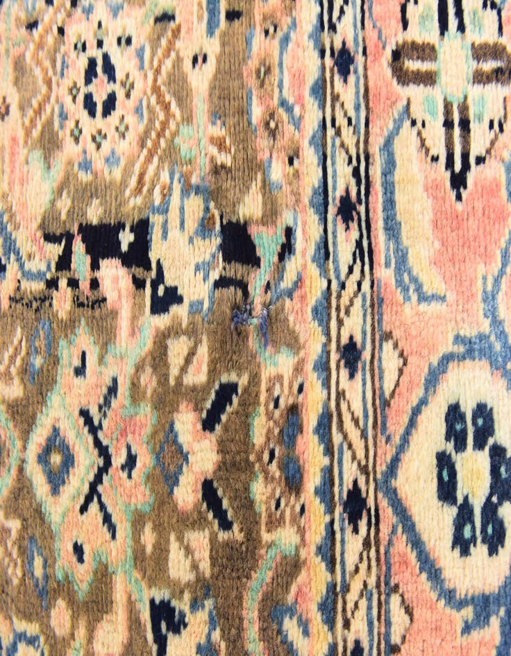 Detail image of  5' x 10' 4  Hand Knotted Farahan Persian Wool Runner Rug
