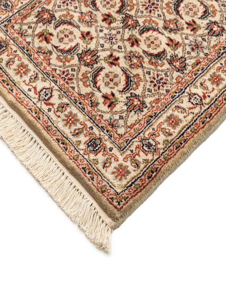 Detail image of  2' 6 x 9' 7  Hand Knotted Isfahan Wool Runner Rug