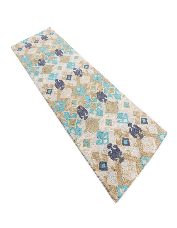 Detail image of  2' 7 x 8' 2 Luna Runner Rug