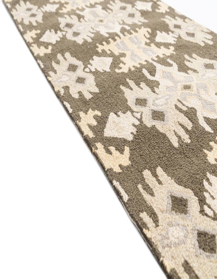 Detail image of  2' 7 x 8' Luna Runner Rug