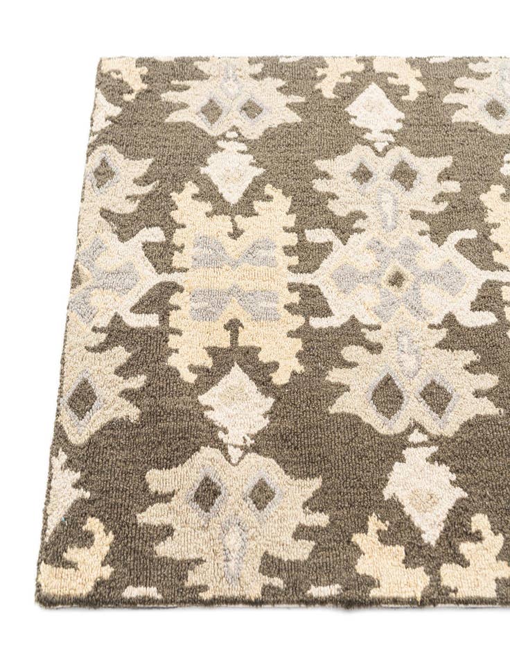 Detail image of  2' 7 x 8' Luna Runner Rug