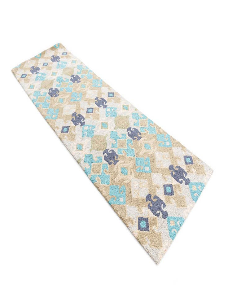 Detail image of  2' 7 x 8' Luna Runner Rug