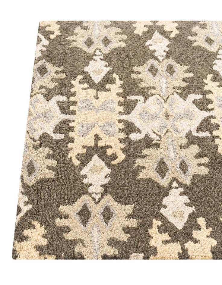 Detail image of  2' 7 x 8' Luna Runner Rug