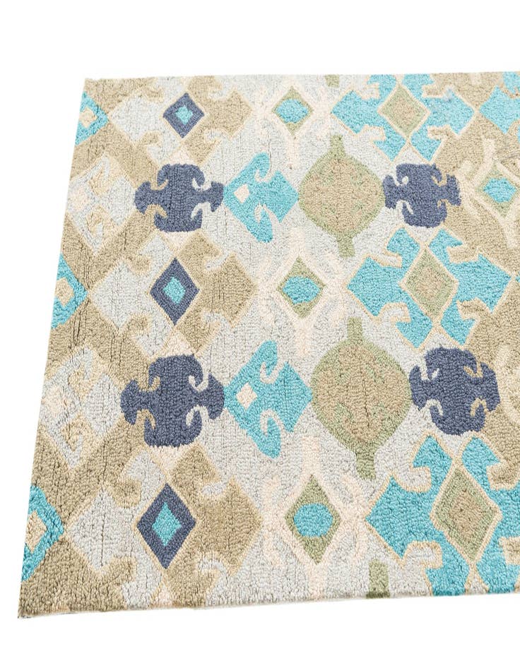 Detail image of  2' 7 x 8' 1 Luna Runner Rug