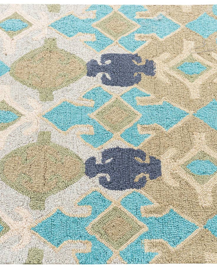 Detail image of  2' 7 x 8' 1 Luna Runner Rug