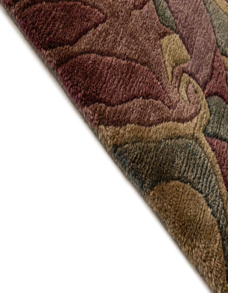 Detail image of  8' 6 x 8' 6  Hand Knotted Nepal Wool Square Rug