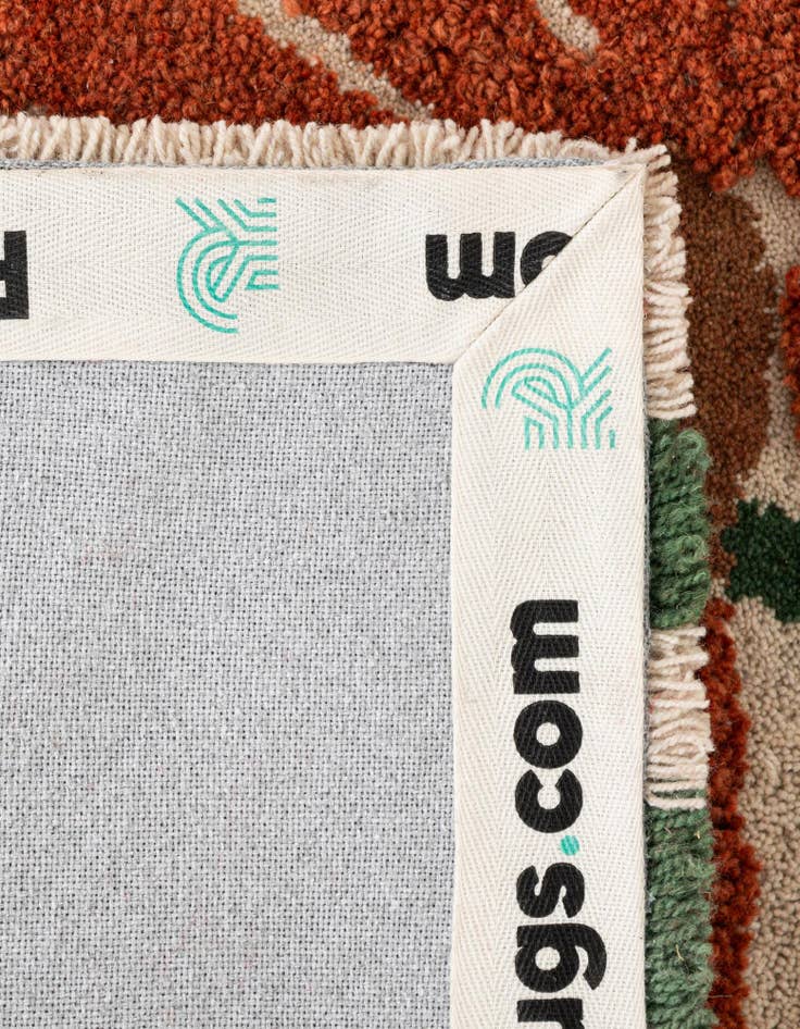 Detail image of  5' 1 x 5' 1 Handtufted Wool Square Rug