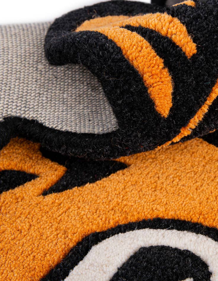Detail image of  4' 1 x 6' 1 Playtime Kids Wool Freeform Rug