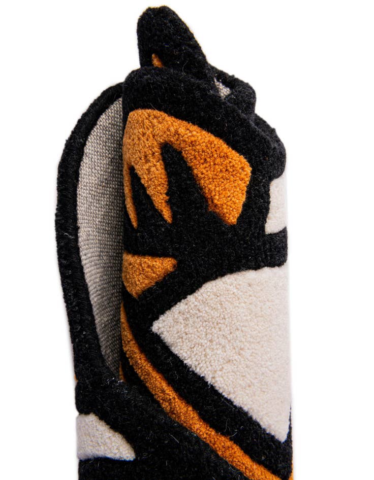 Detail image of  4' 1 x 6' 1 Playtime Kids Wool Freeform Rug