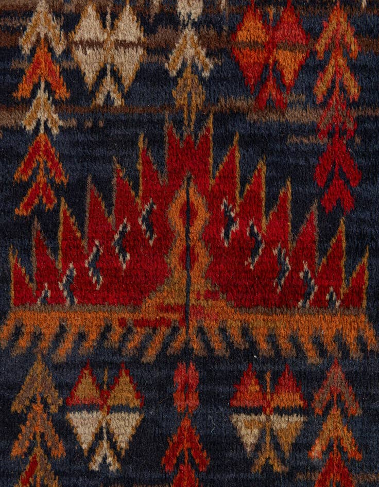 Detail image of  2' 10 x 5' 1  Hand Knotted Anatolian Wool Rug